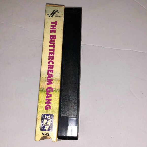 Lot of 2 VHS Movies - The Butter Cream Gang & "The Secret of Treasure Mountain" - Picture 2 of 6